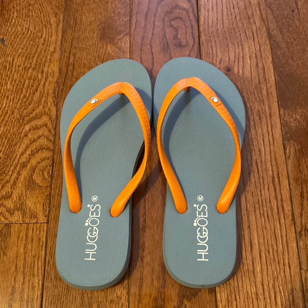 Huggoes Flip Flops